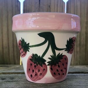 WCL Hand Painted Strawberries on Flower Pot